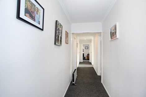 Photo of property in 7 Suffolk Crescent, Feilding, 4702
