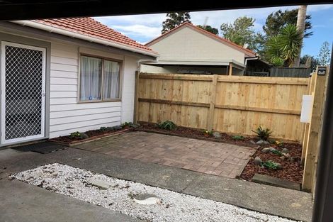 Photo of property in 85d Stottholm Road, Titirangi, Auckland, 0604