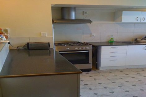 Photo of property in 22 Hanson Street, Mount Cook, Wellington, 6021