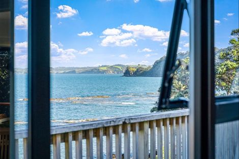 Photo of property in 61 Grand View Road, Leigh, 0985