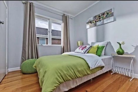 Photo of property in 120 Lake Road, Belmont, Auckland, 0622