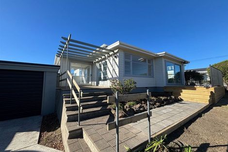 Photo of property in 151 Estuary Road, South New Brighton, Christchurch, 8062