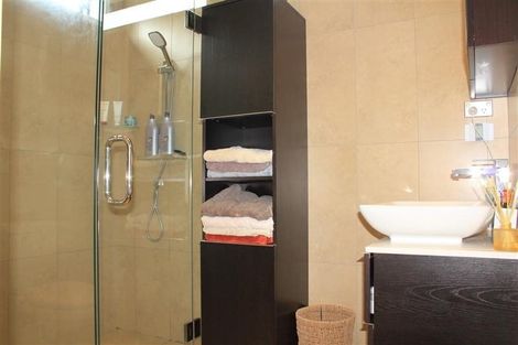 Photo of property in 132 Kittiwake Drive, Schnapper Rock, Auckland, 0632