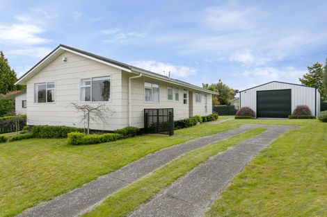 Photo of property in 21 Ward Place, Richmond Heights, Taupo, 3330