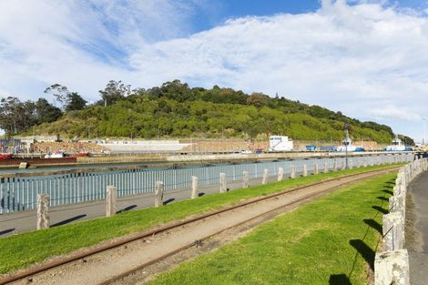 Photo of property in Marina View Apartments, 307/4 Reads Quay, Gisborne, 4010