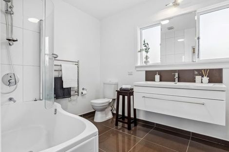 Photo of property in 31 Prossers Road, Saint Martins, Christchurch, 8022