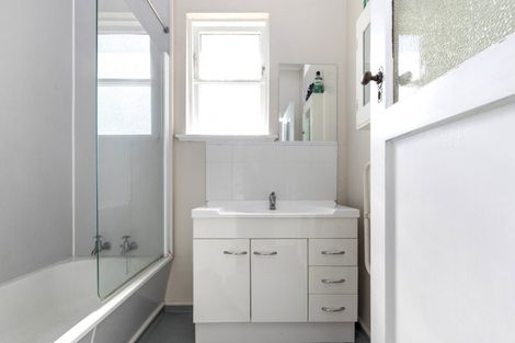 Photo of property in 15 Centennial Avenue, Riccarton, Christchurch, 8041