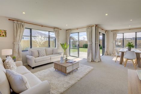 Photo of property in 47 Koura Drive, Rangiora, 7400