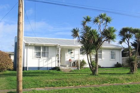 Photo of property in 54a Waiuta Street, Titahi Bay, Porirua, 5022