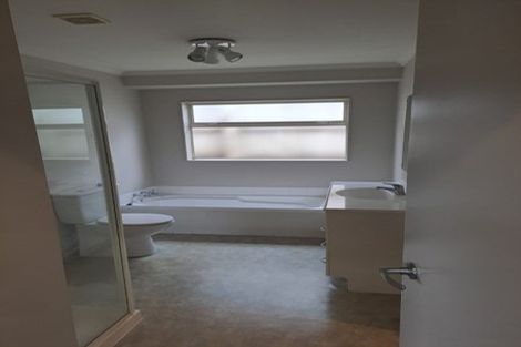 Photo of property in 36 Elan Place, Stanmore Bay, Whangaparaoa, 0932