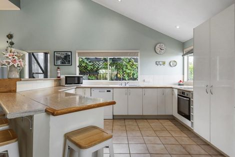 Photo of property in 1/31 Taroka Close, Pinehill, Auckland, 0632