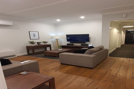 Photo of property in 42 Collins Street, Hawera, 4610