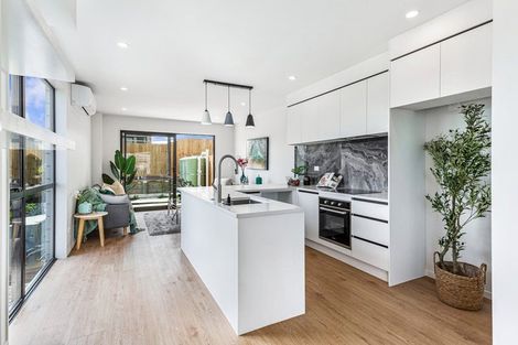 Photo of property in 200 Henwood Road, Westgate, 0814