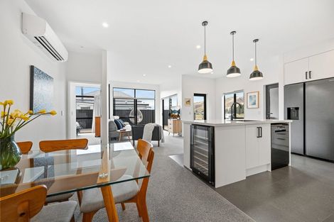 Photo of property in 8 Neplusultra Street, Cromwell, 9310