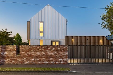 Photo of property in 51 Jeffreys Road, Bryndwr, Christchurch, 8052