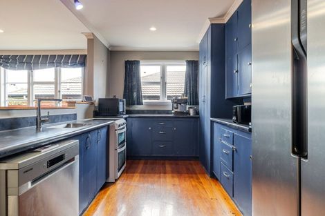 Photo of property in 84 Vogel Street, Roslyn, Palmerston North, 4414