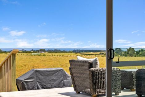 Photo of property in 11 Leith Road, Okato, New Plymouth, 4374