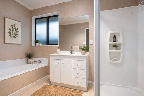 Photo of property in 8 Geneva Terrace, Kelvin Grove, Palmerston North, 4414