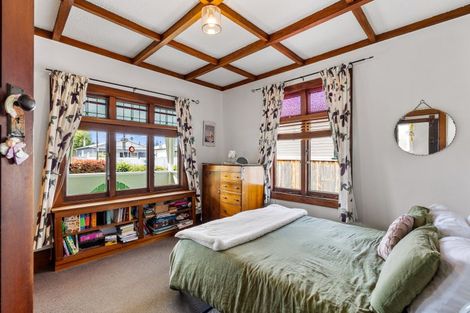 Photo of property in 10 Creagh Street, Te Awa, Napier, 4110