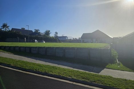 Photo of property in 4 Fairwayview Drive, Omokoroa, 3114