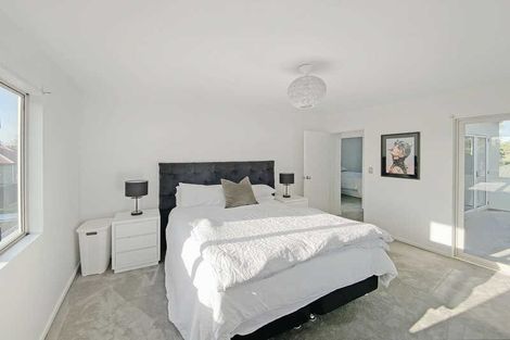 Photo of property in 231a Geraldine Street, Edgeware, Christchurch, 8013