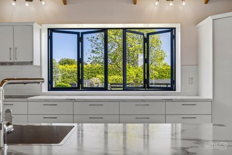 Photo of property in 14 Simpson Road, Westmere, Whanganui, 4574