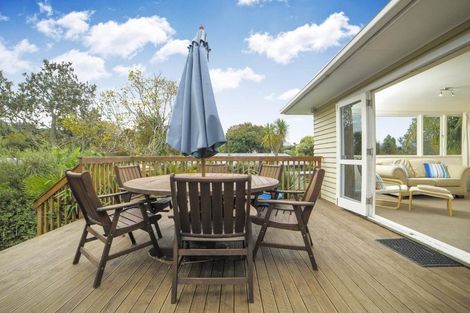 Photo of property in 23 Infidel Place, Torbay, Auckland, 0630