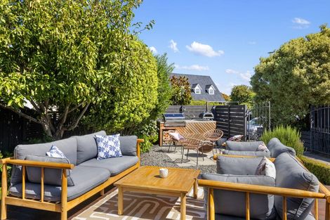 Photo of property in 21 Woodstock Place, Russley, Christchurch, 8042
