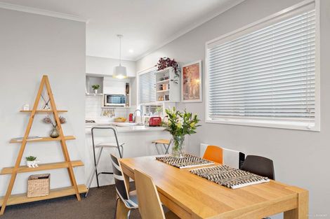 Photo of property in 22 Teal Way, Hobsonville, Auckland, 0616