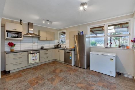 Photo of property in 24 Mcinnes Avenue, Te Kamo, Whangarei, 0112