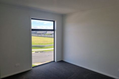 Photo of property in 27 Rehua Way, Papamoa, 3118