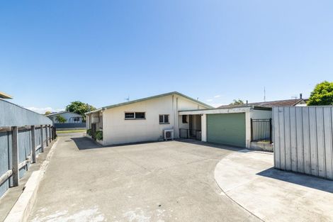Photo of property in 21 Shortland Street, Tamatea, Napier, 4112