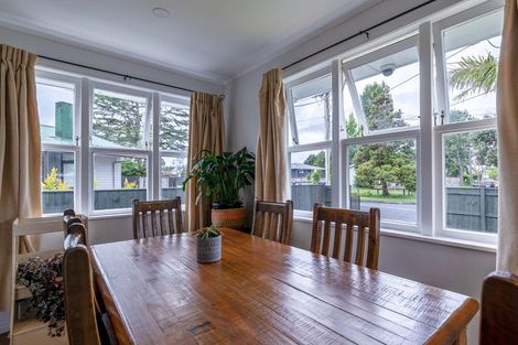 Photo of property in 61a Cobham Crescent, Kelston, Auckland, 0602