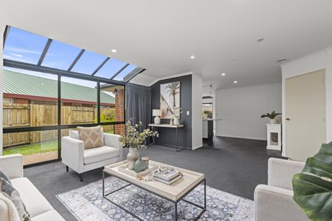 Photo of property in 7 Strachan Way, Highbury, Palmerston North, 4412