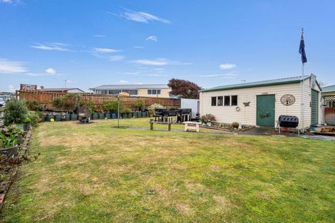 Photo of property in 14 Tainui Street, Castlecliff, Whanganui, 4501