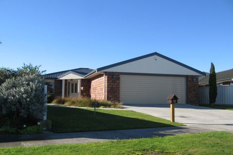 Photo of property in 10 Lancewood Lane, Roslyn, Palmerston North, 4414