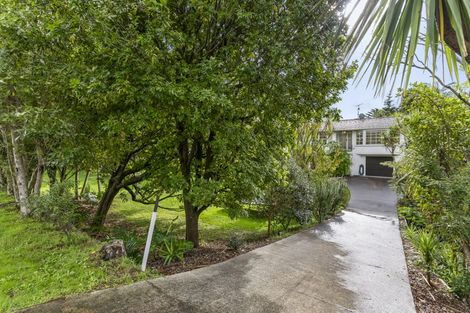 Photo of property in 3 Macnay Way, Murrays Bay, Auckland, 0630