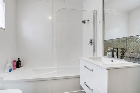 Photo of property in 24a Euan Street, Mangakakahi, Rotorua, 3015