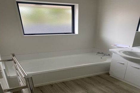 Photo of property in 77 Grafton Street, Waltham, Christchurch, 8011