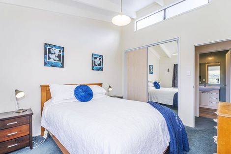 Photo of property in 8 Ocean Beach Road, Tairua, 3508