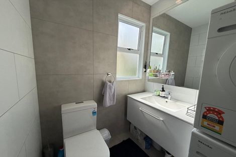 Photo of property in 2/288 College Street, West End, Palmerston North, 4410