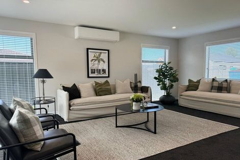 Photo of property in 9 George Yee Place, Taradale, 4112