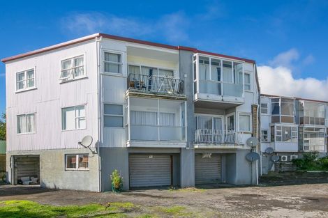 Photo of property in 4/184 Powderham Street, New Plymouth, 4310