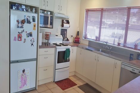 Photo of property in 2 Rata Avenue, Huntly, 3700