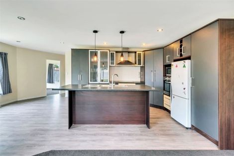 Photo of property in 9 Maadi Place, Papakura, 2110