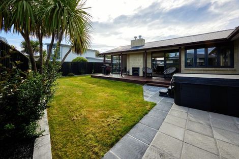 Photo of property in 11 Mcrae Gardens, Kaikoura Flat, Kaikoura, 7371