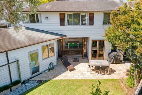 Photo of property in 2/6 Crete Avenue, Milford, Auckland, 0620