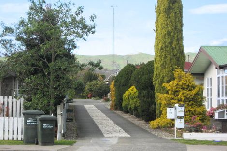 Photo of property in 54b Napier Road, Havelock North, 4130