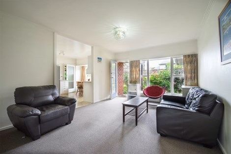 Photo of property in 7 Kipax Place, Riccarton, Christchurch, 8011