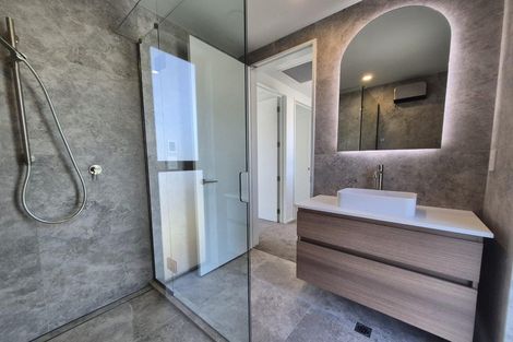 Photo of property in 2/23 Webb Street, St Albans, Christchurch, 8014